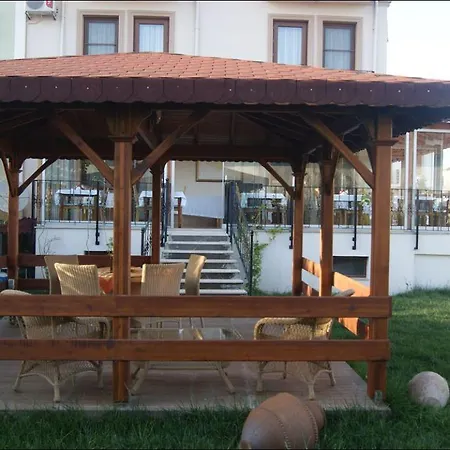 Ender (adults Only) Ayvalı